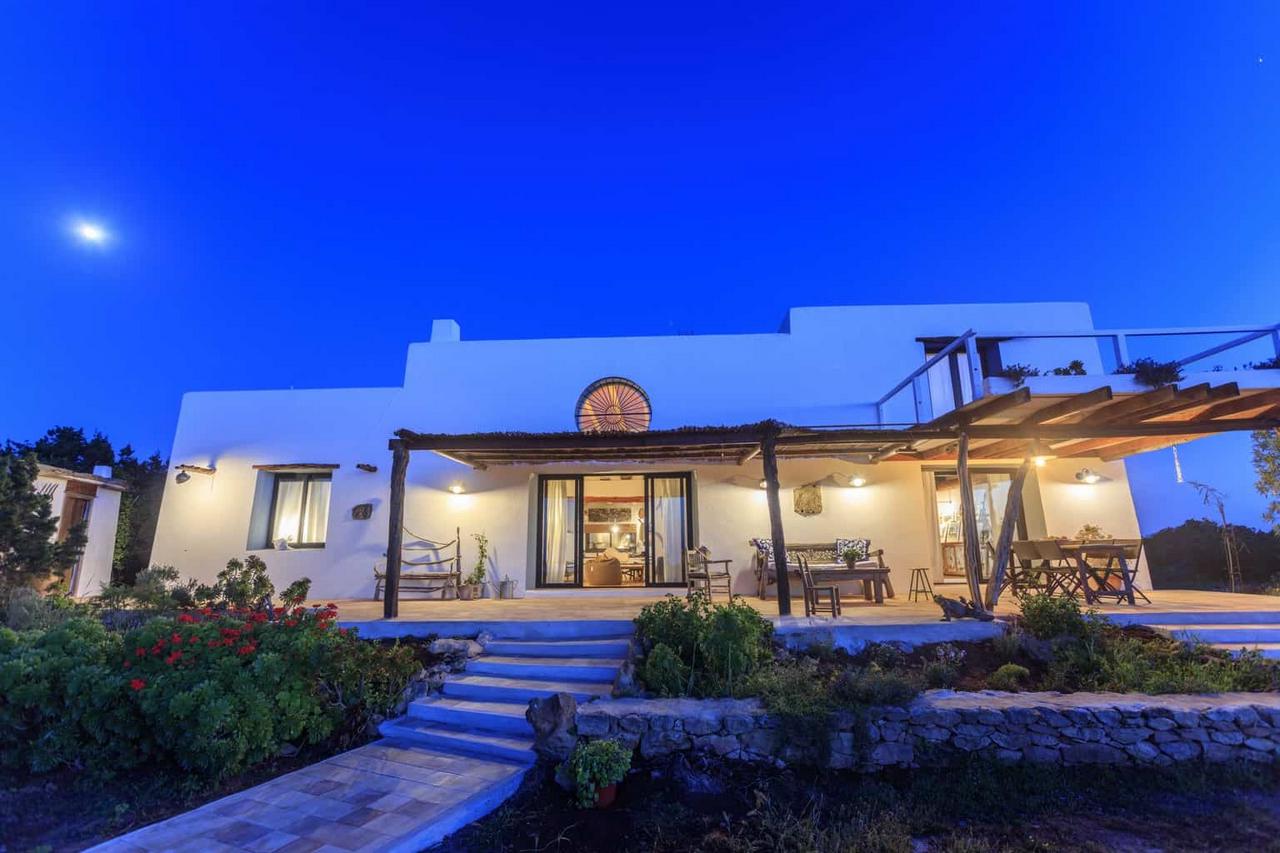 Villa Moon Formentera - Villas in Ibiza