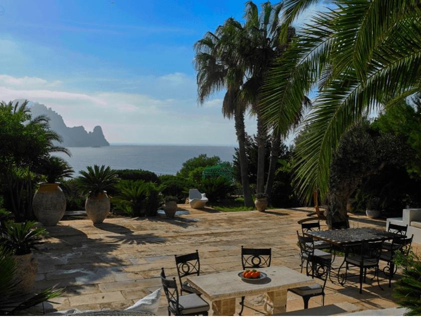 Villa Salomon - Ibiza Property
