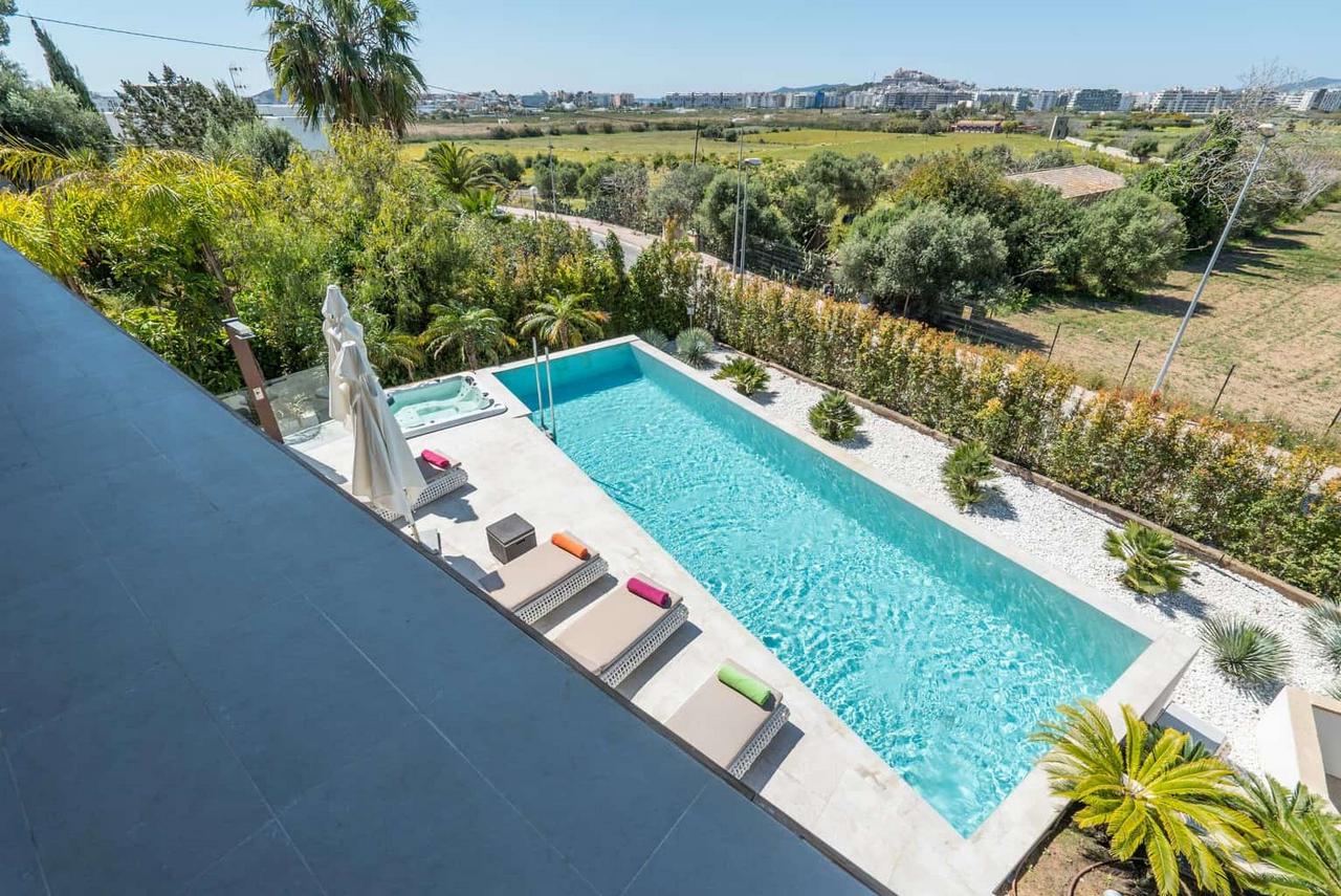 Villa Vista for rent