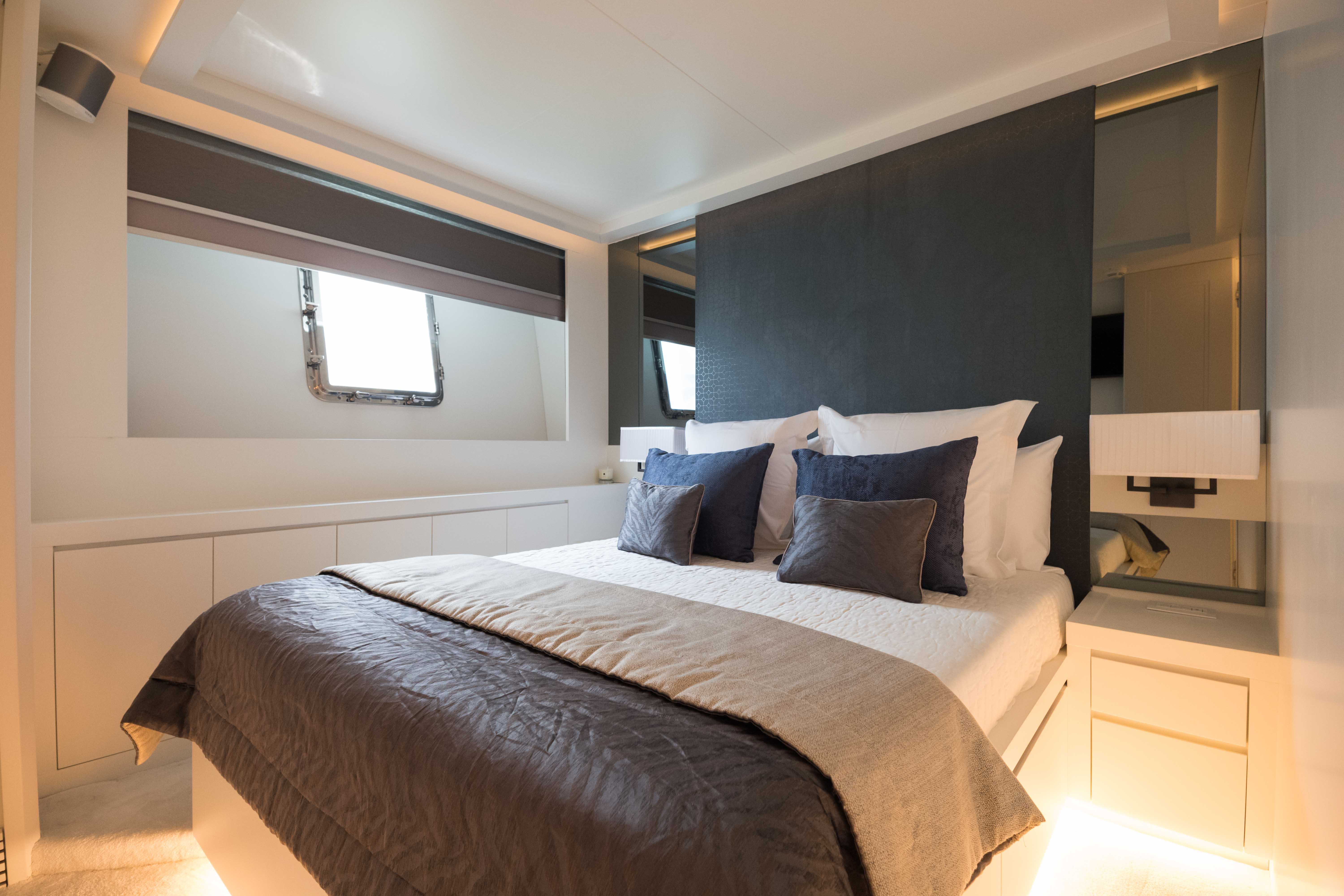 Ibiza yatch rental |  Tecnomar 36 Blue Jay