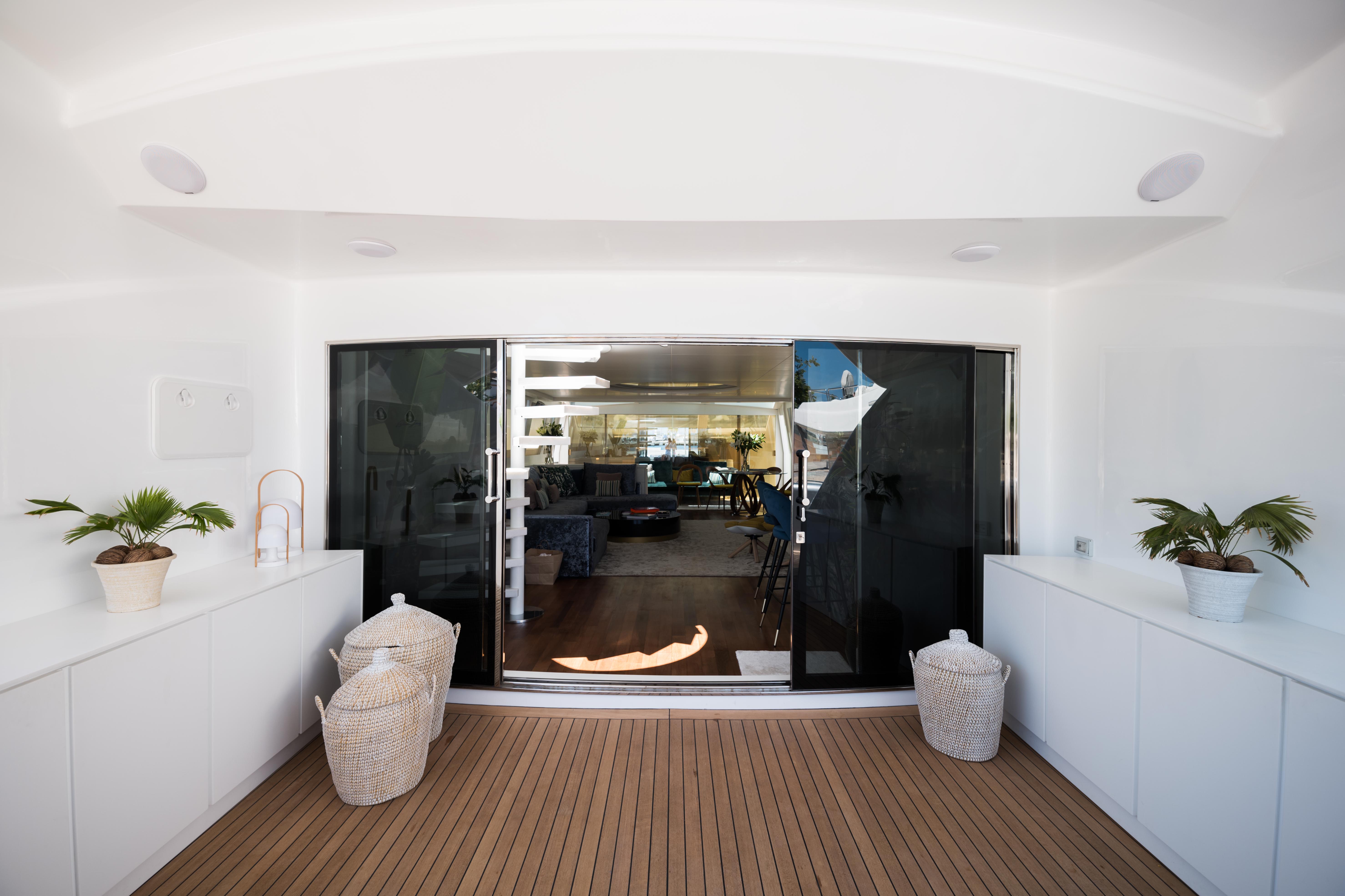 Ibiza yatch rental |  Tecnomar 36 Blue Jay