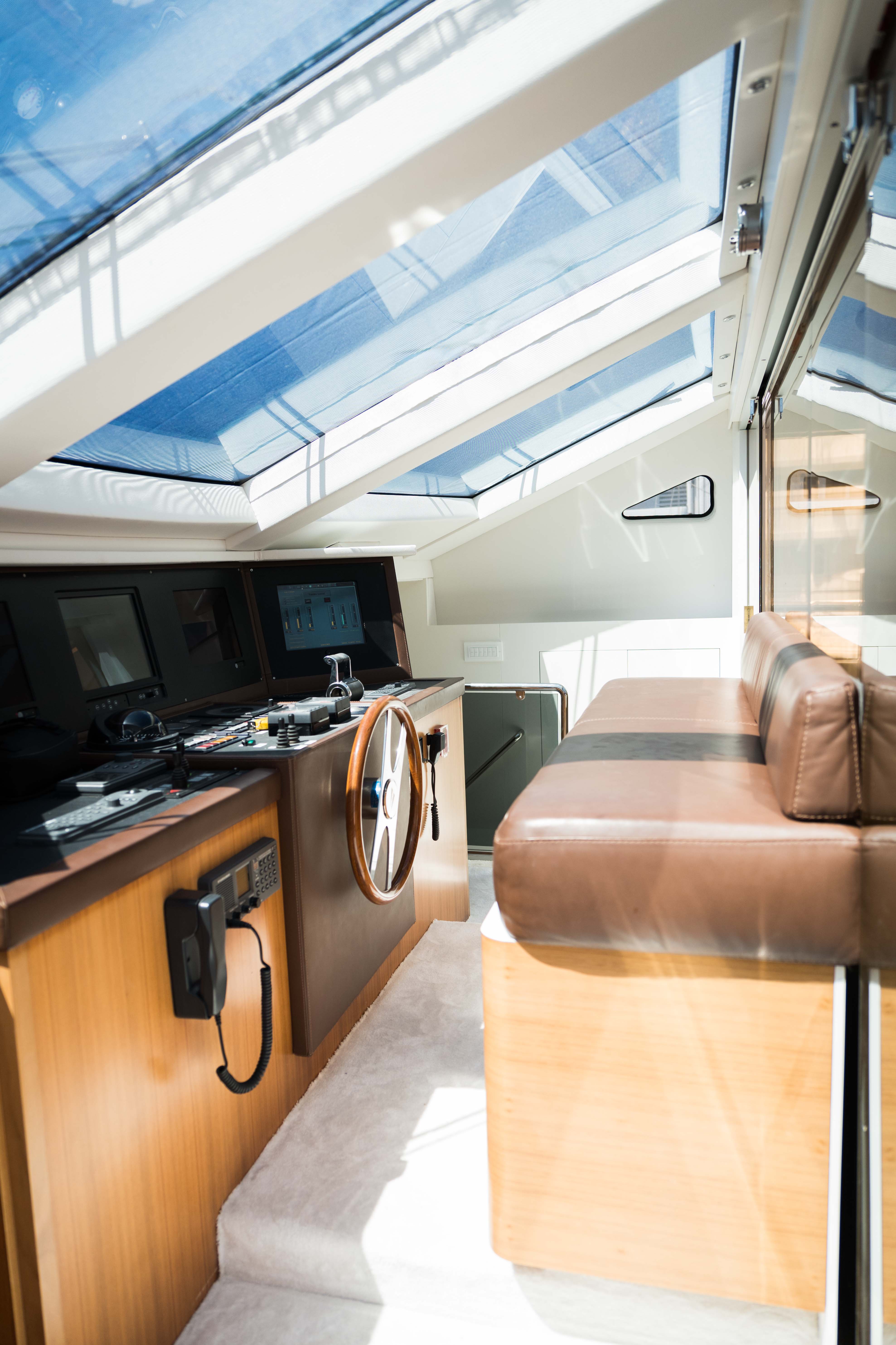 Ibiza yatch rental |  Tecnomar 36 Blue Jay