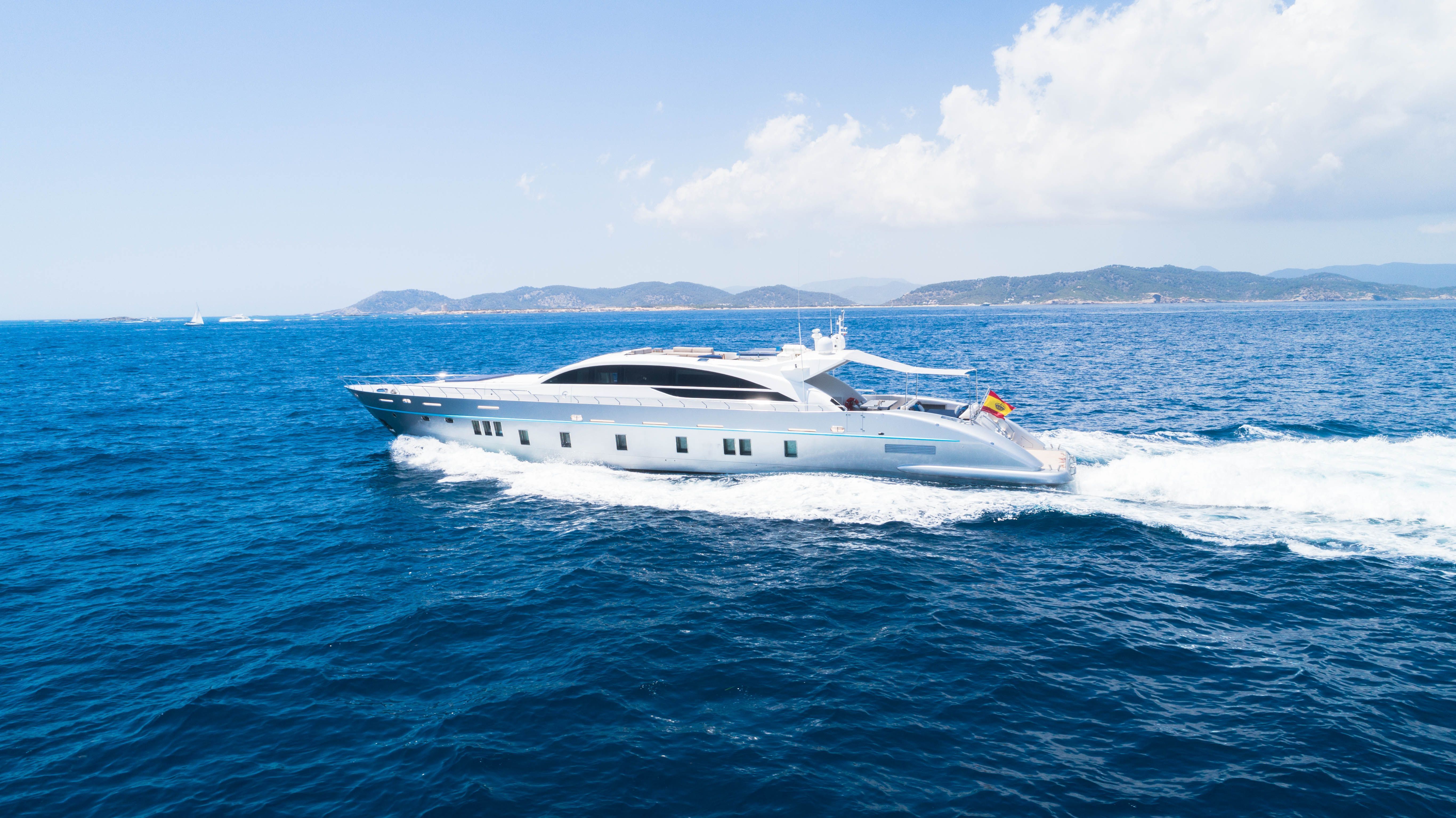 Ibiza yatch rental |  Tecnomar 36 Blue Jay