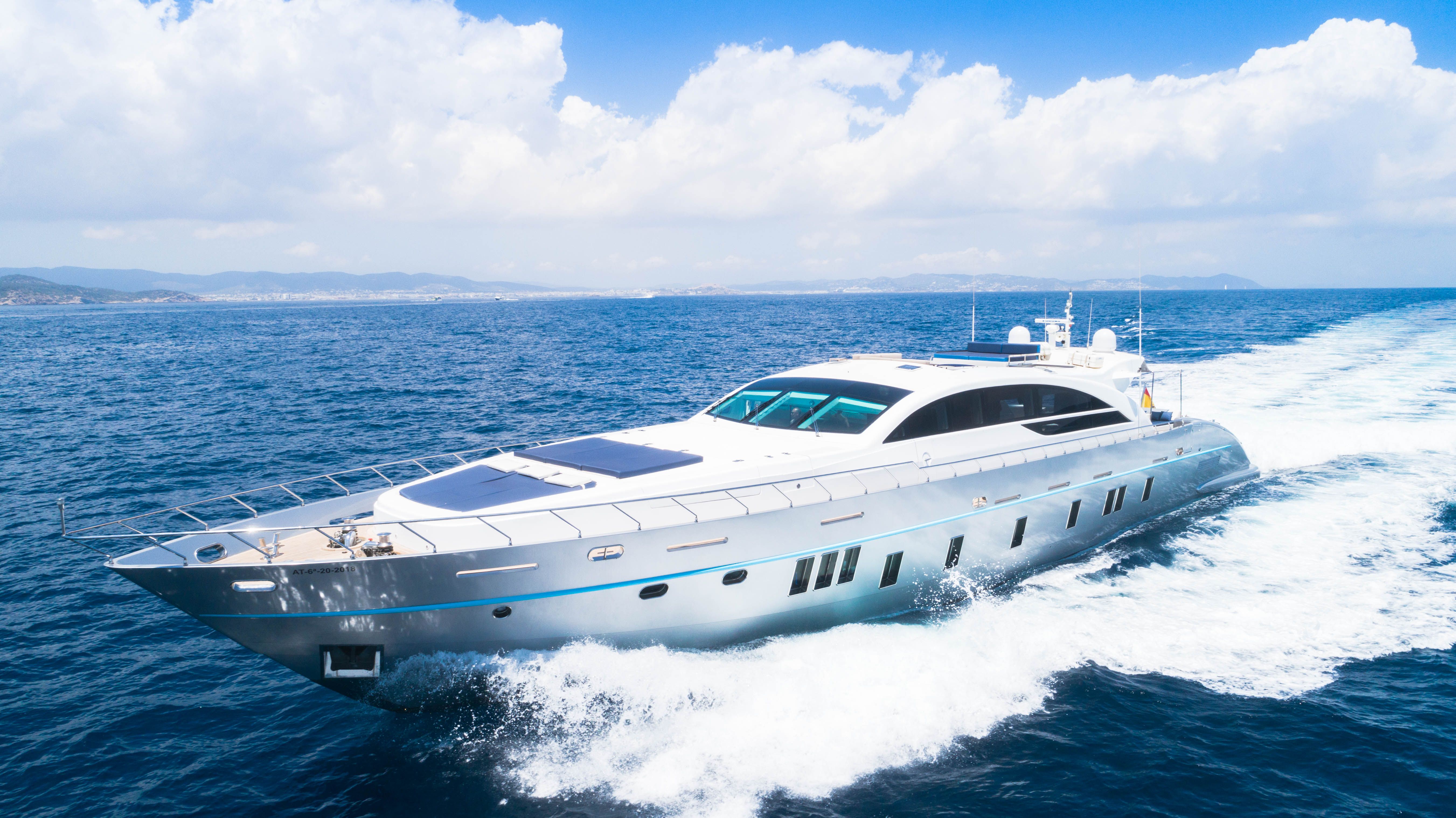 Ibiza yatch rental |  Tecnomar 36 Blue Jay