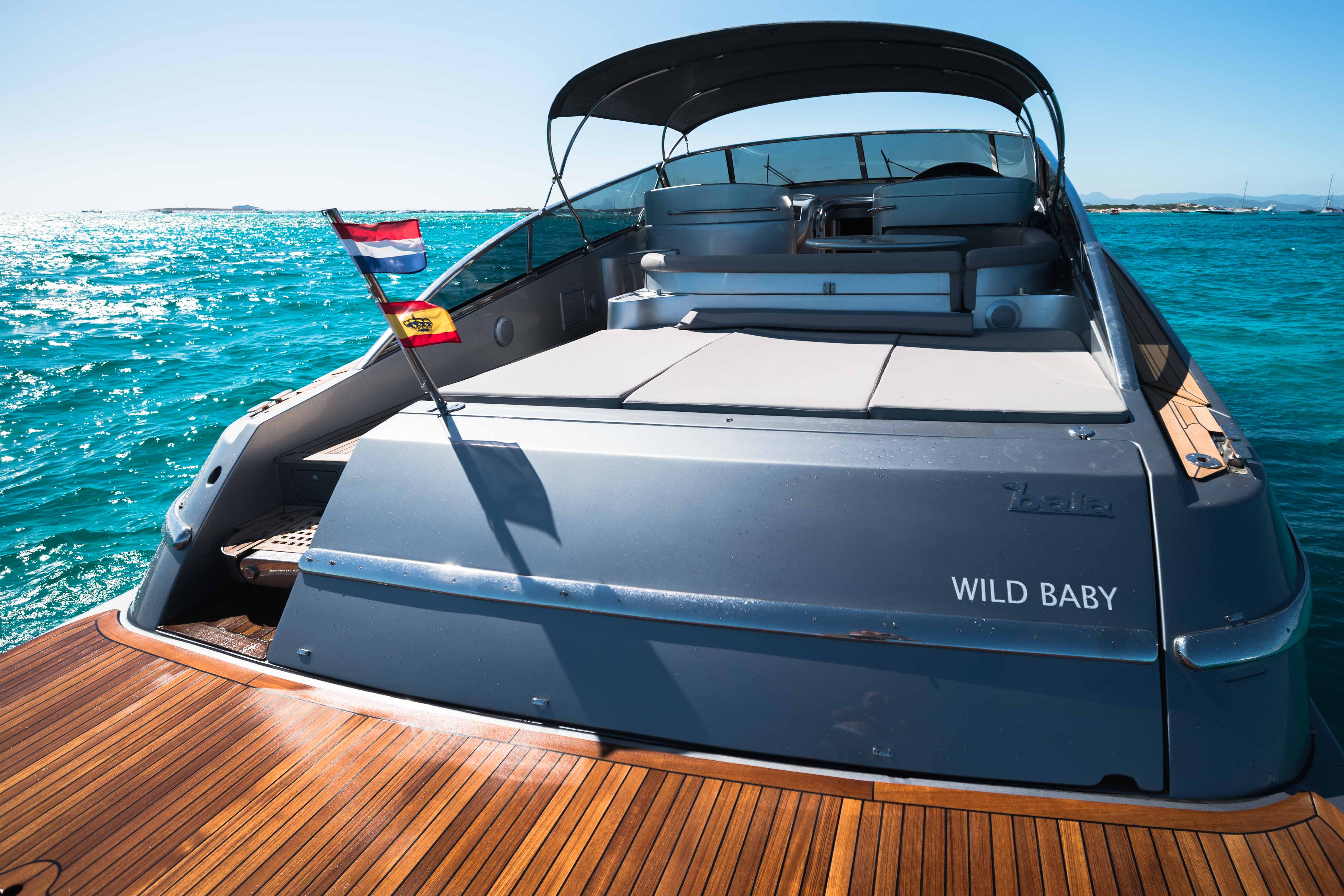 Baia 63 | Ibiza yatch charter