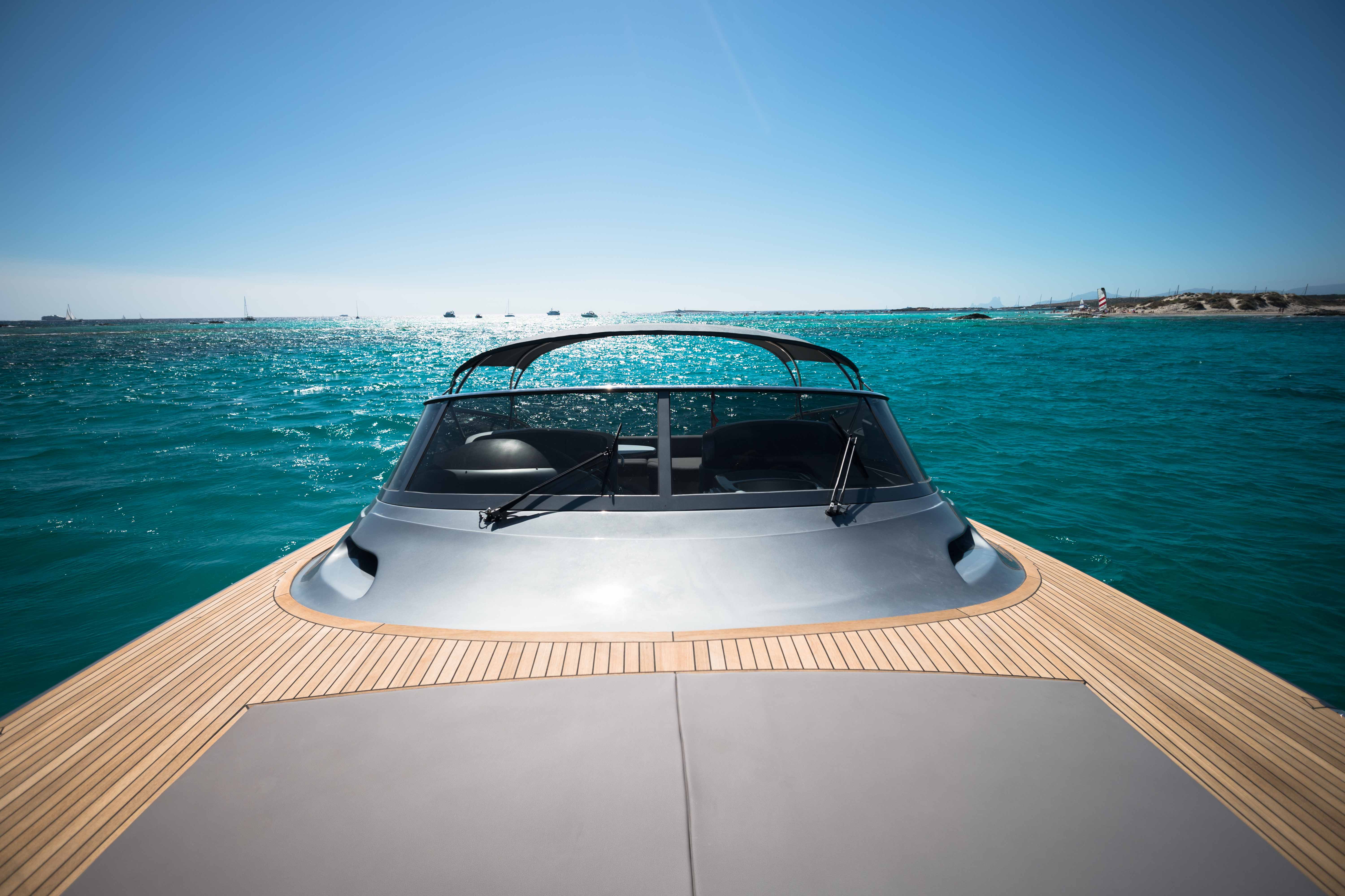 Baia 63 | Ibiza yatch charter