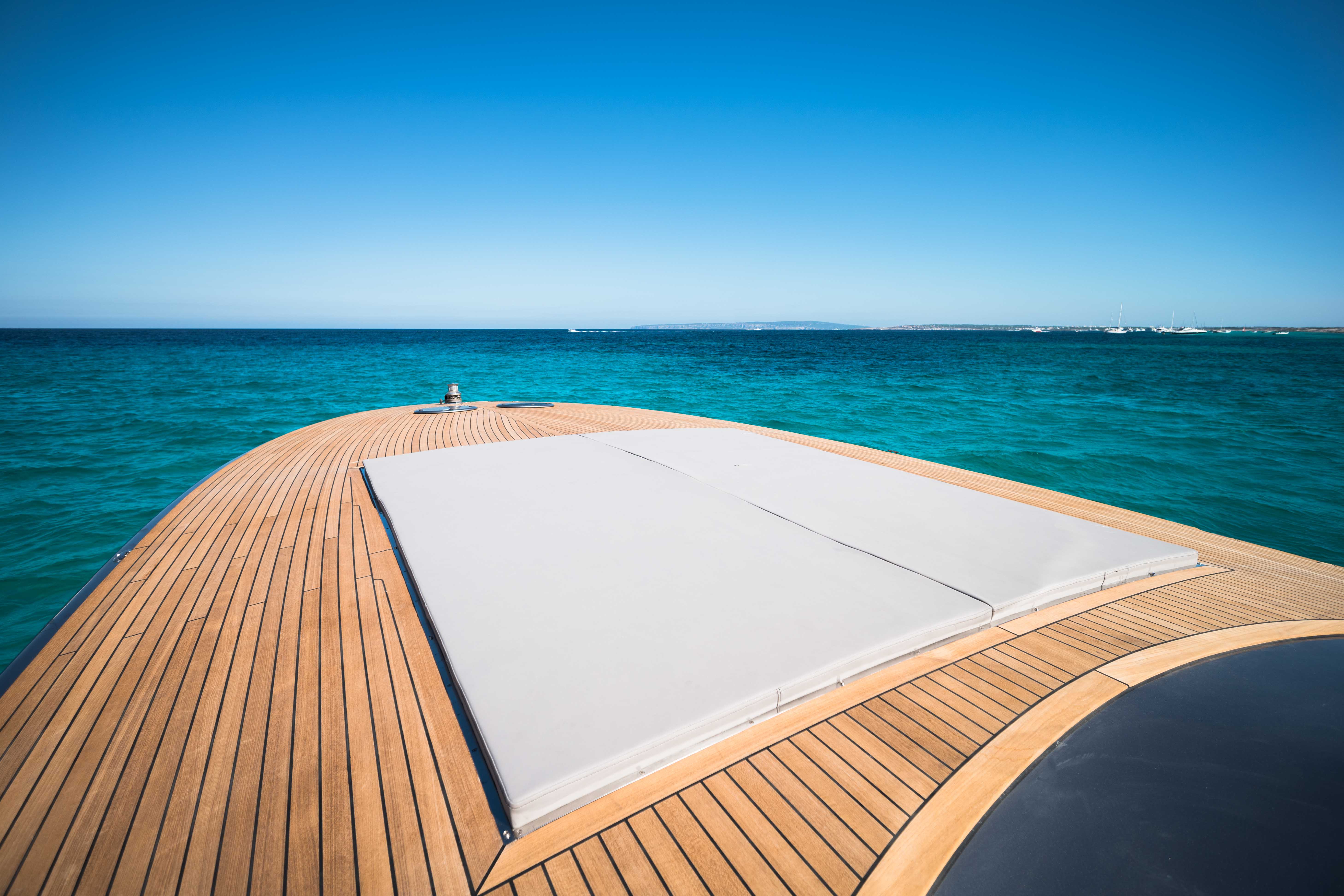 Baia 63 | Ibiza yatch charter