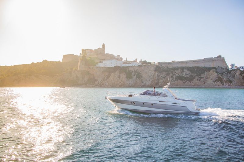 boat for rent