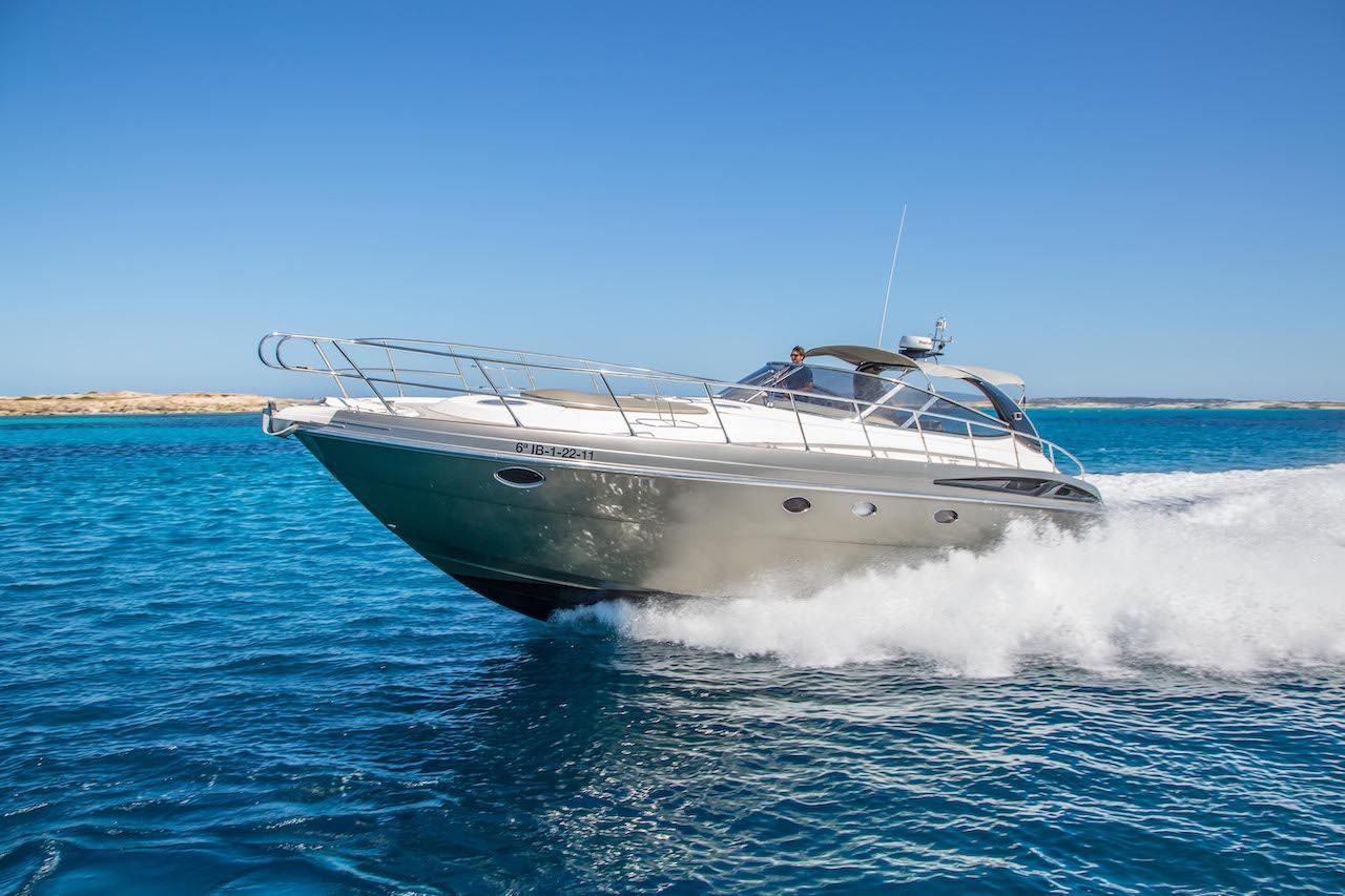 ibiza boat hire 