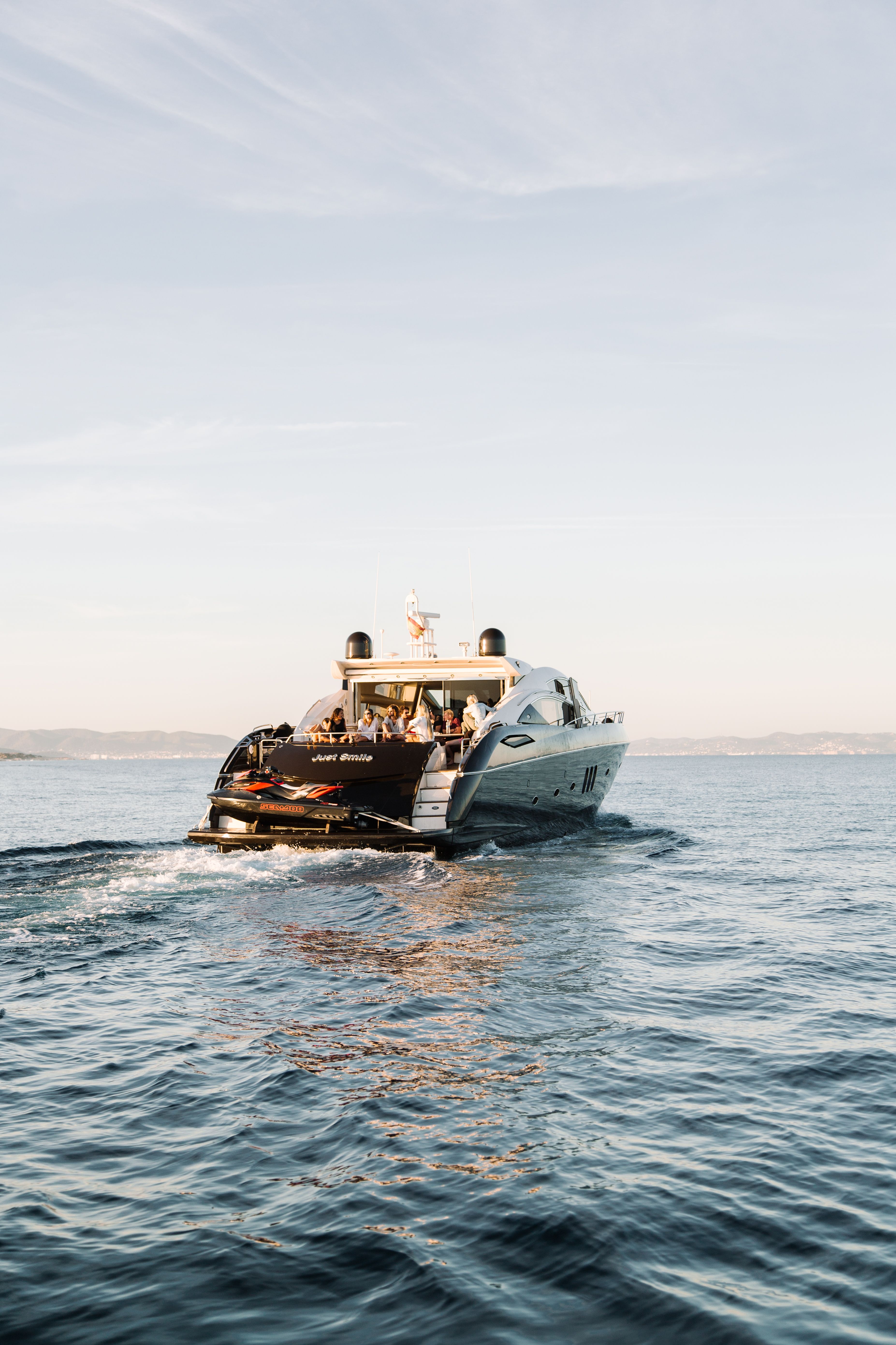 Predator 82 | Ibiza yatch charter