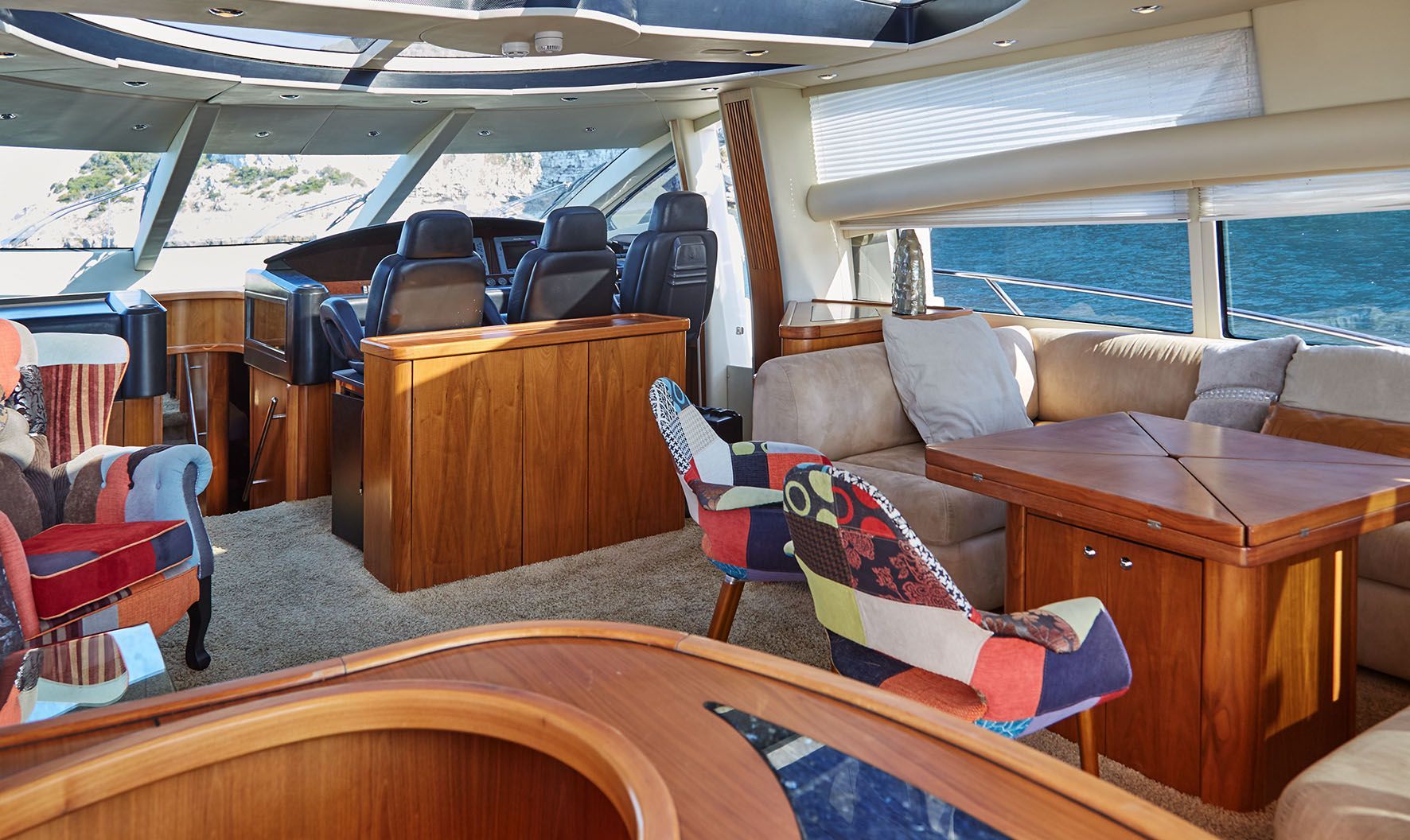 Predator 82 boat for rent