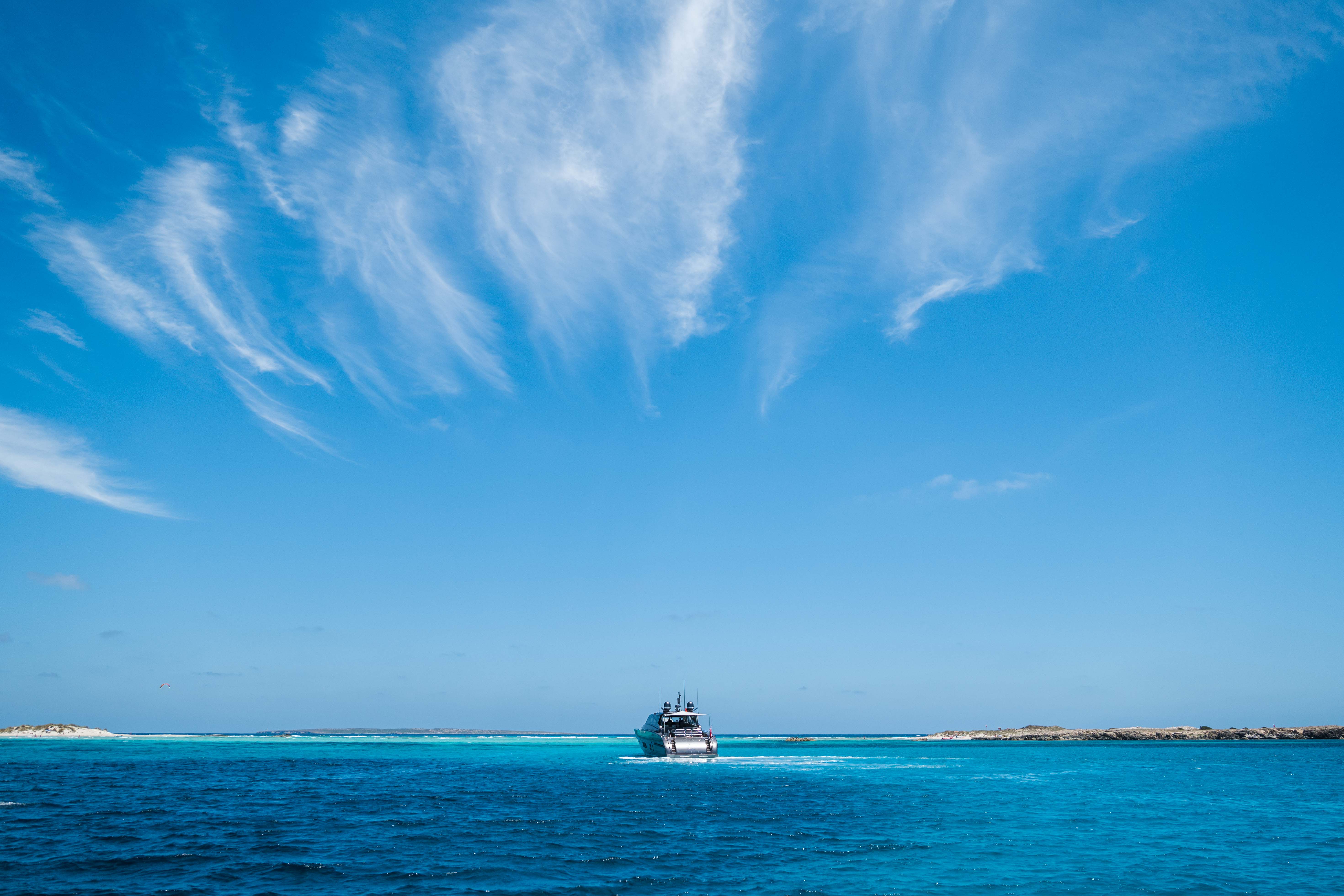 Boat Hire Ibiza | Leopard 90