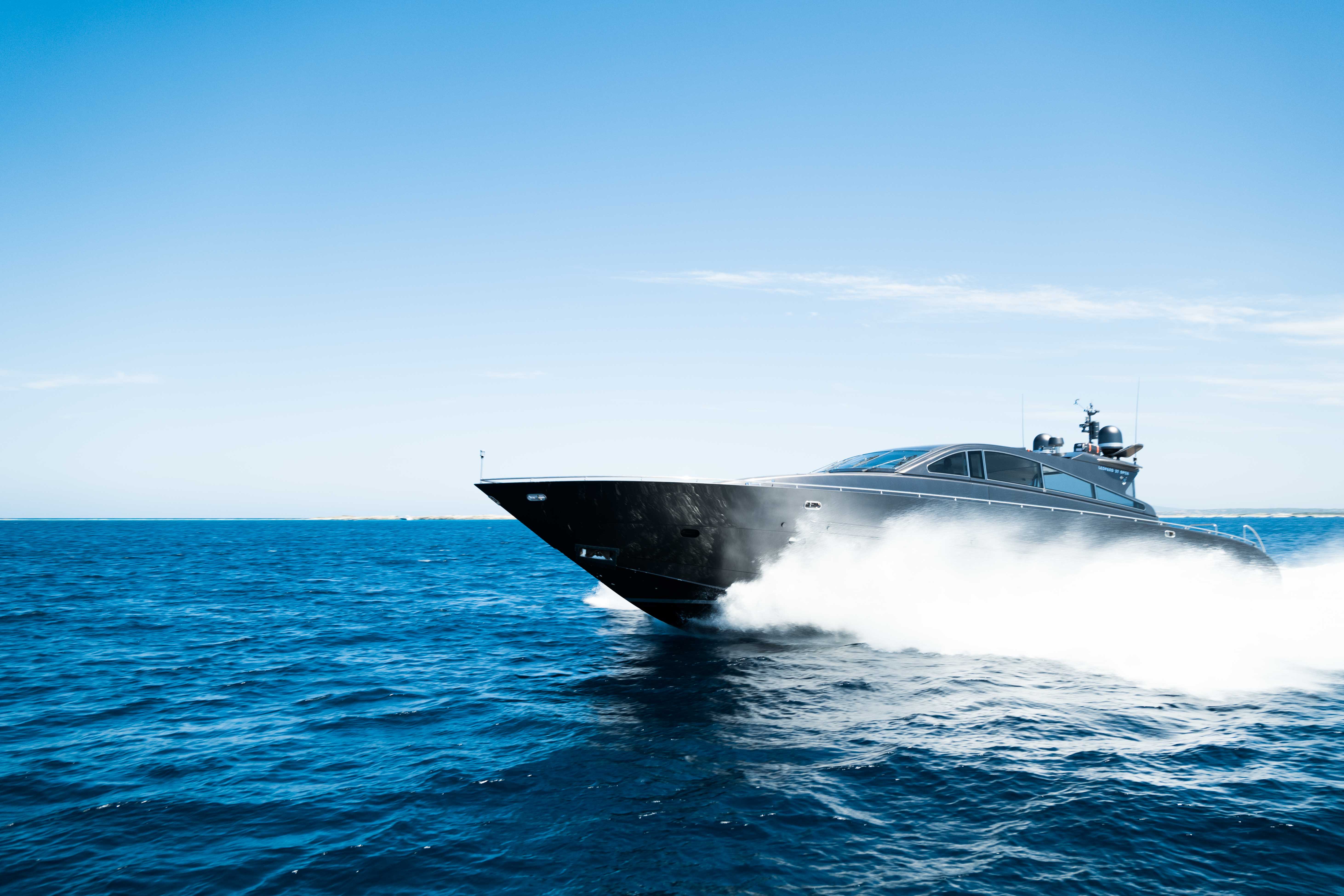 Boat Hire Ibiza | Leopard 90