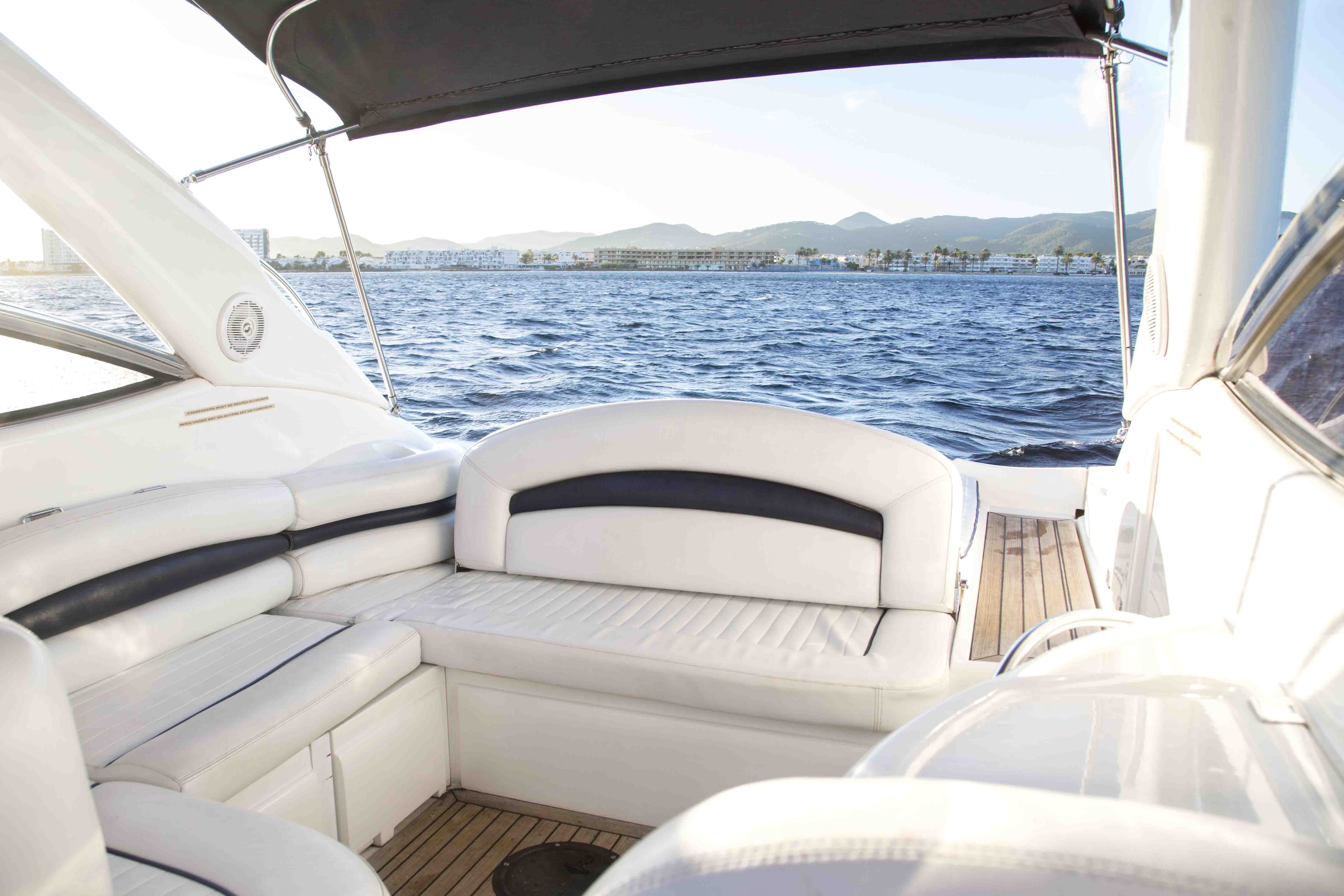 Sunseeker Superhawk 34 | Ibiza yatch charter