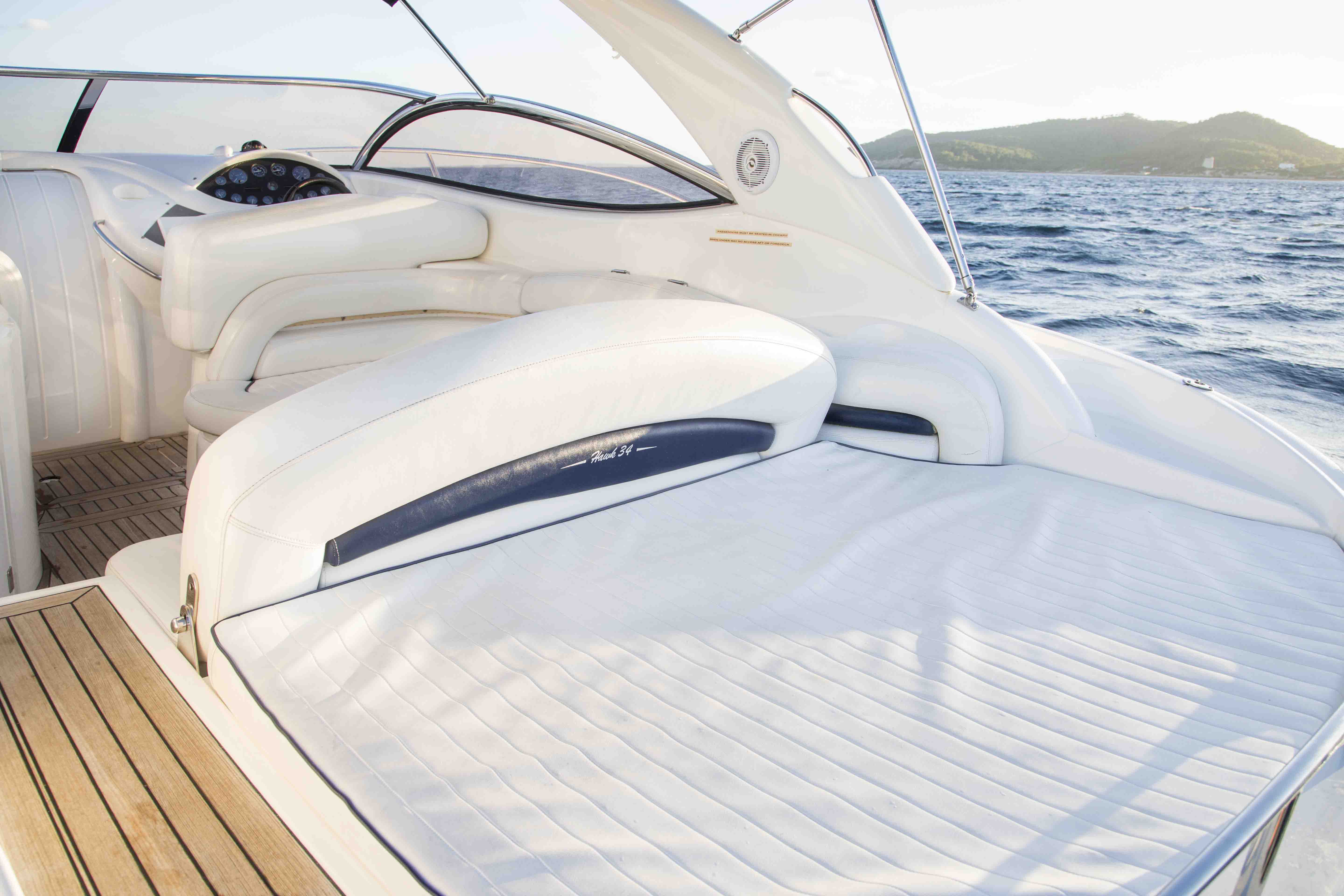 Sunseeker Superhawk 34 | Ibiza yatch charter