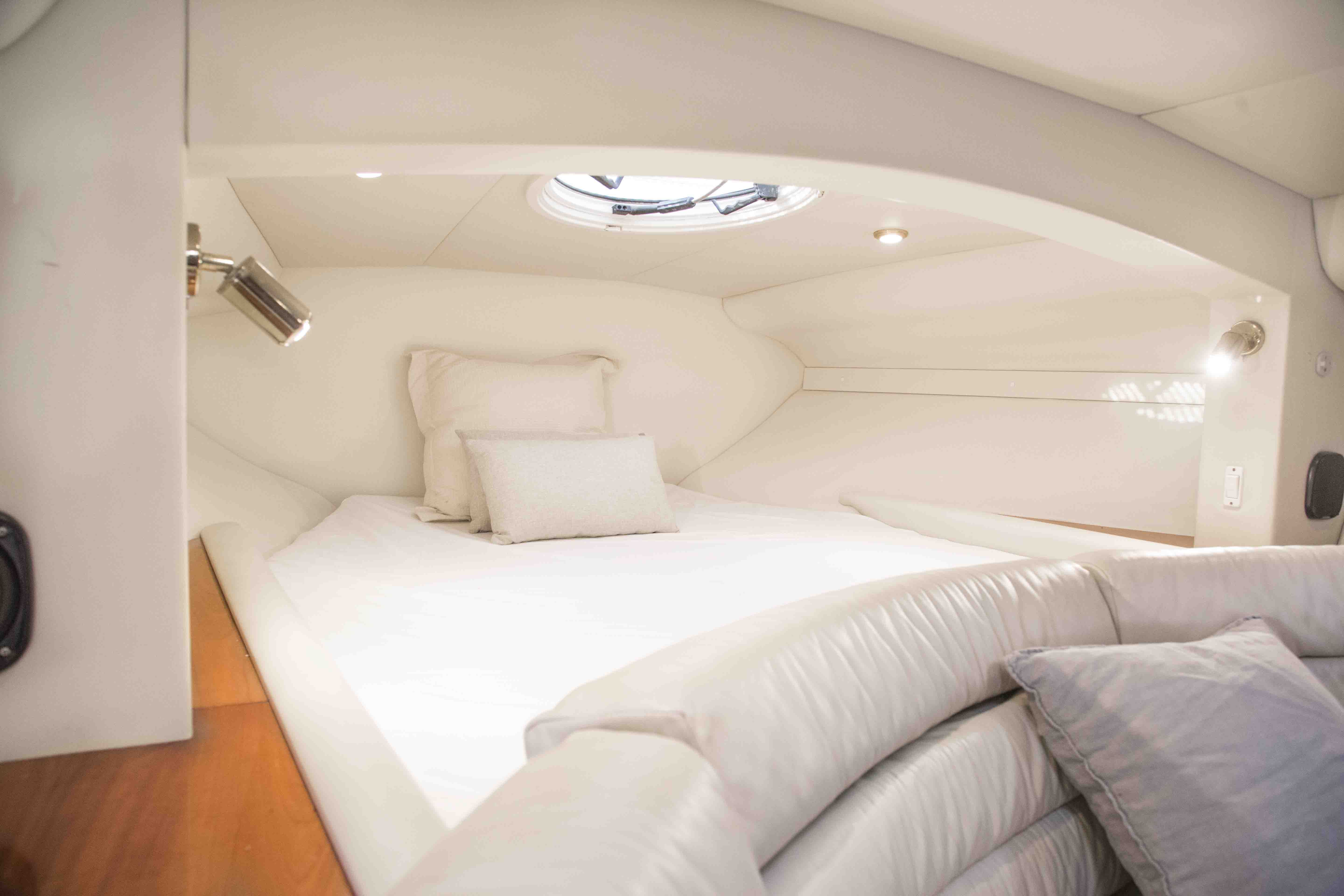 Sunseeker Superhawk 34 | Ibiza yatch charter