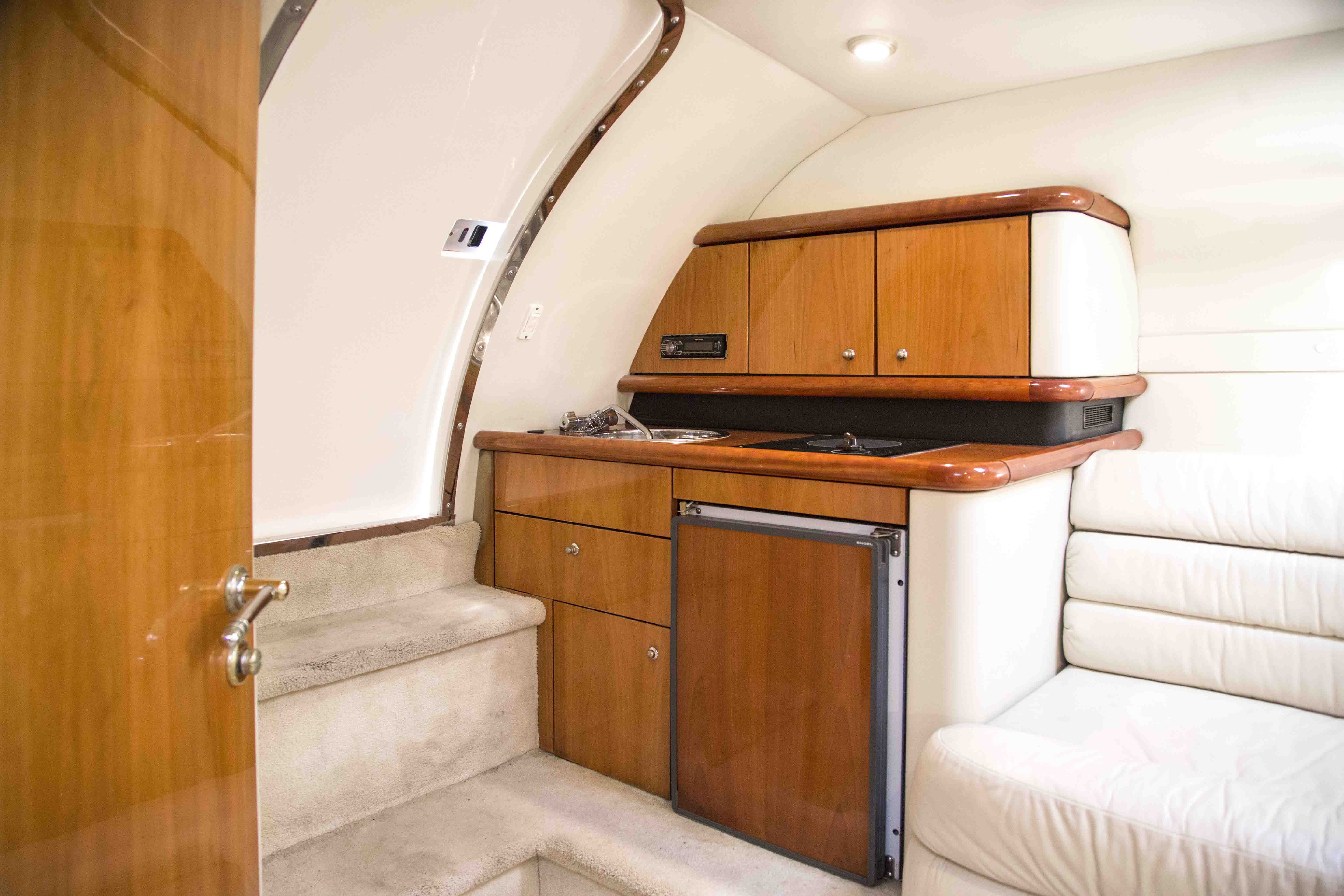 Sunseeker Superhawk 34 | Ibiza yatch charter