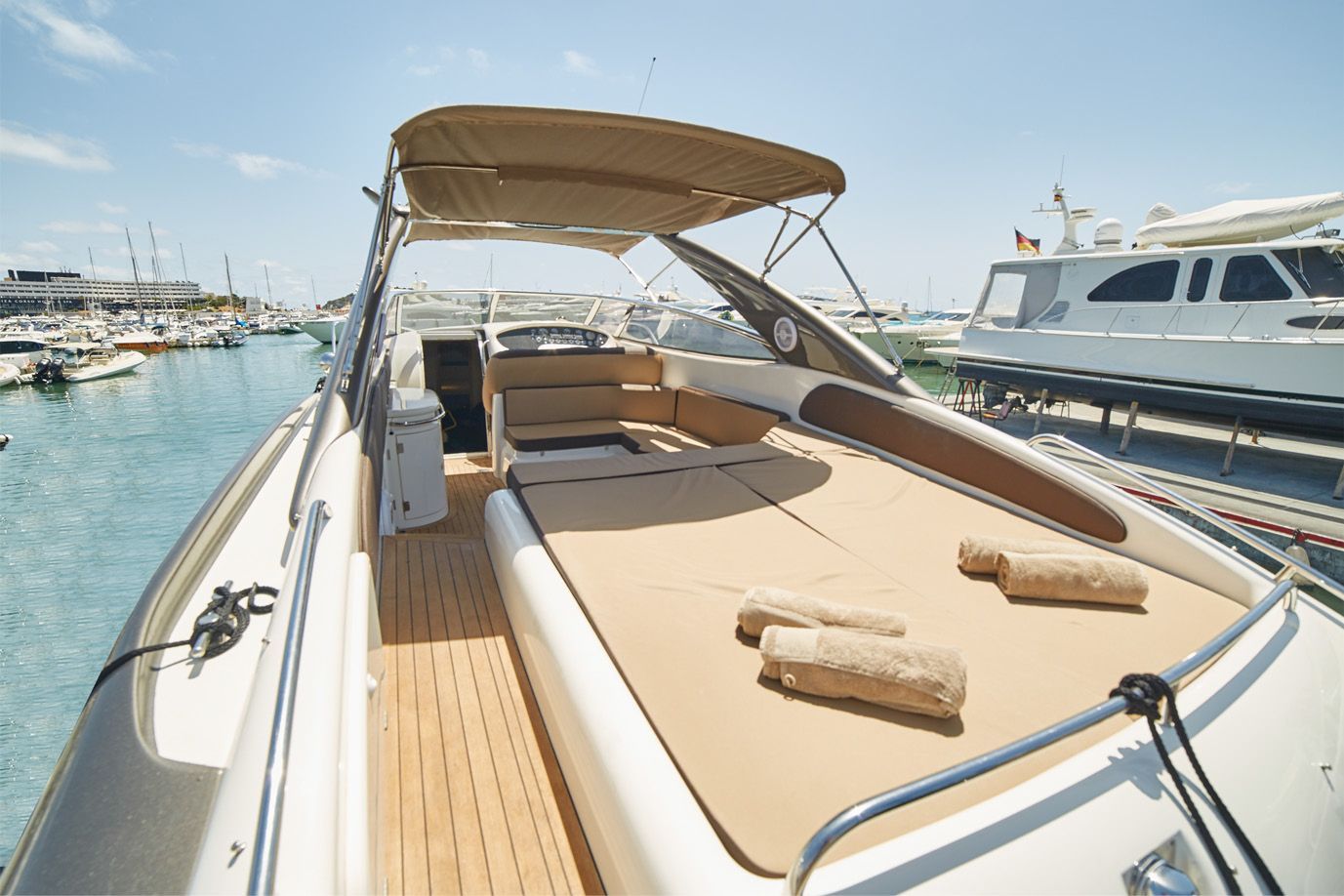 ibiza boat hire 