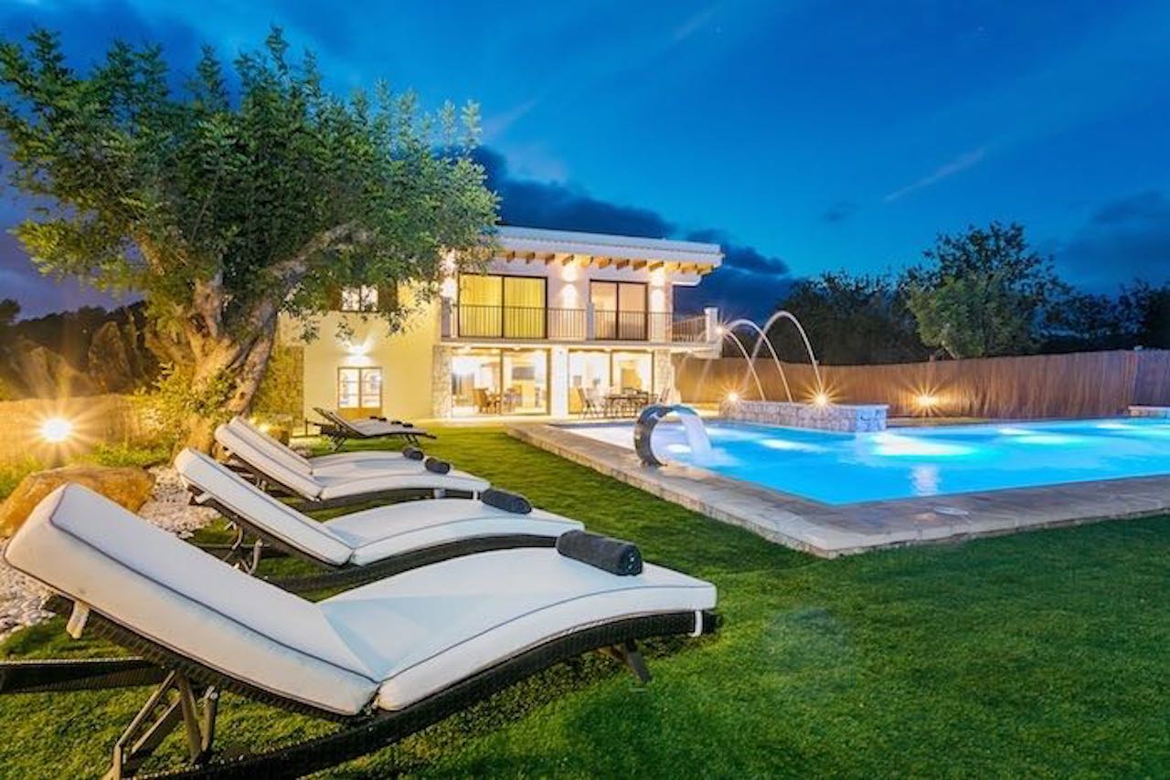 villas in Ibiza