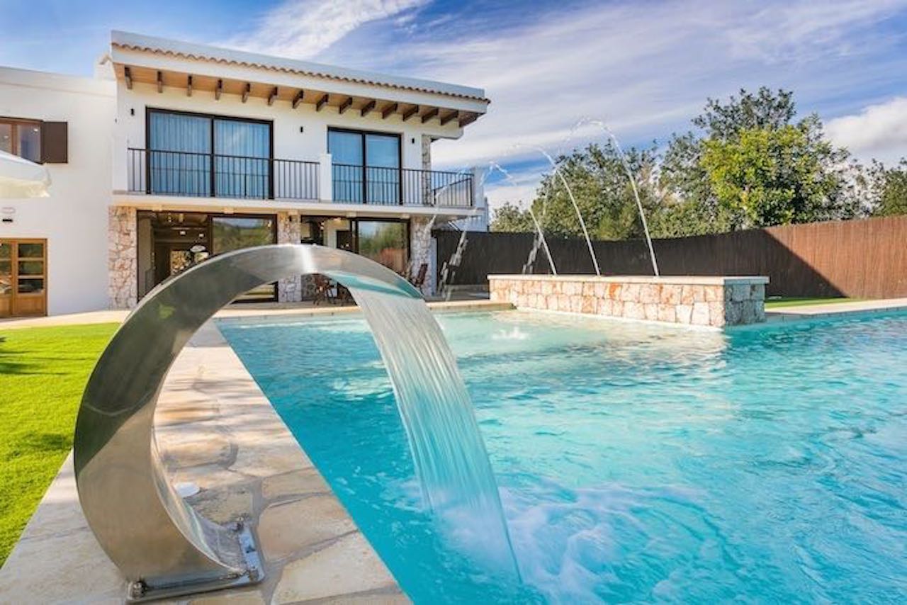 villas in Ibiza