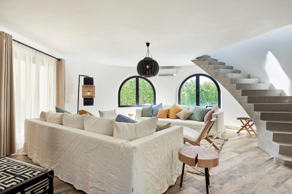 Villa Roca for rent | Roca LLisa