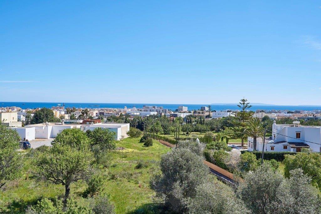 Villa Roca for rent | Roca LLisa